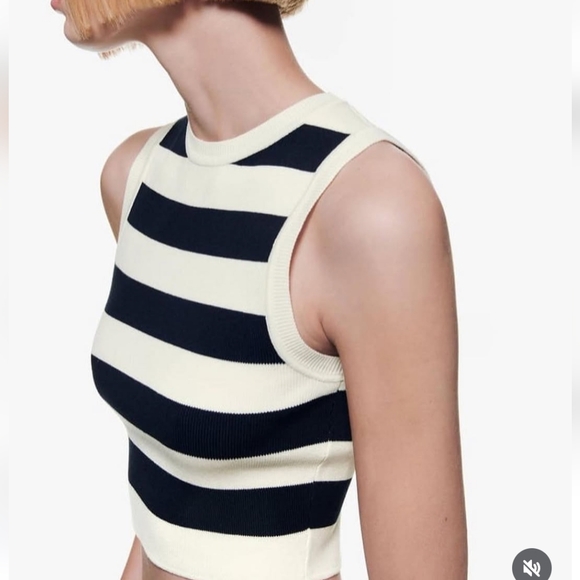 ZARA Knit Striped Crop Sleeveless Top In Navy/white. Size L - Picture 2 of 13